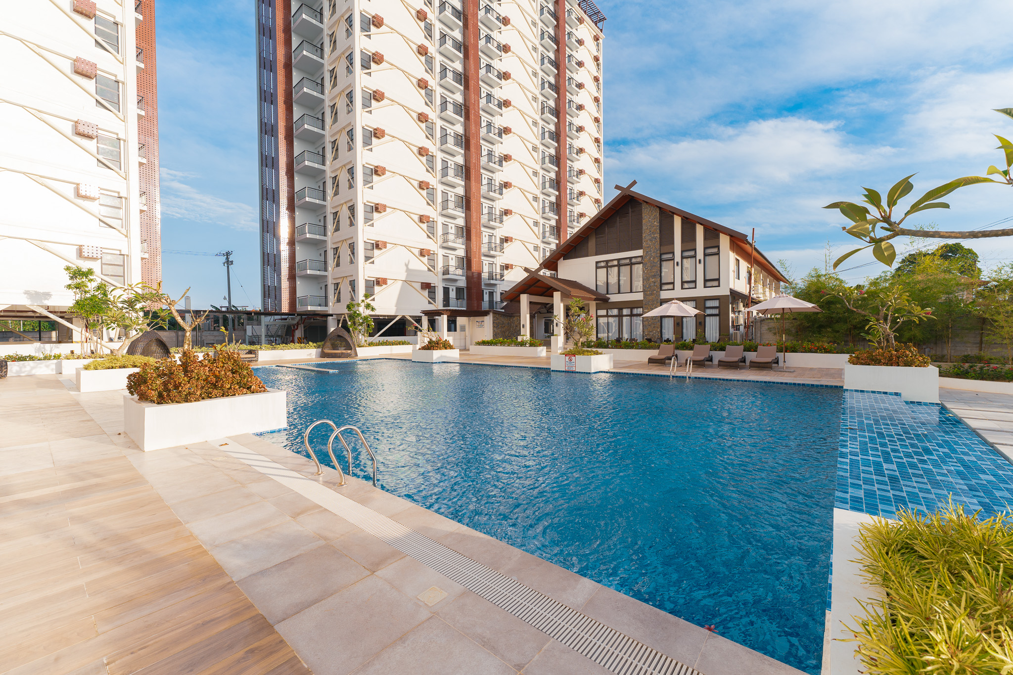 Royal Oceancrest Mactan