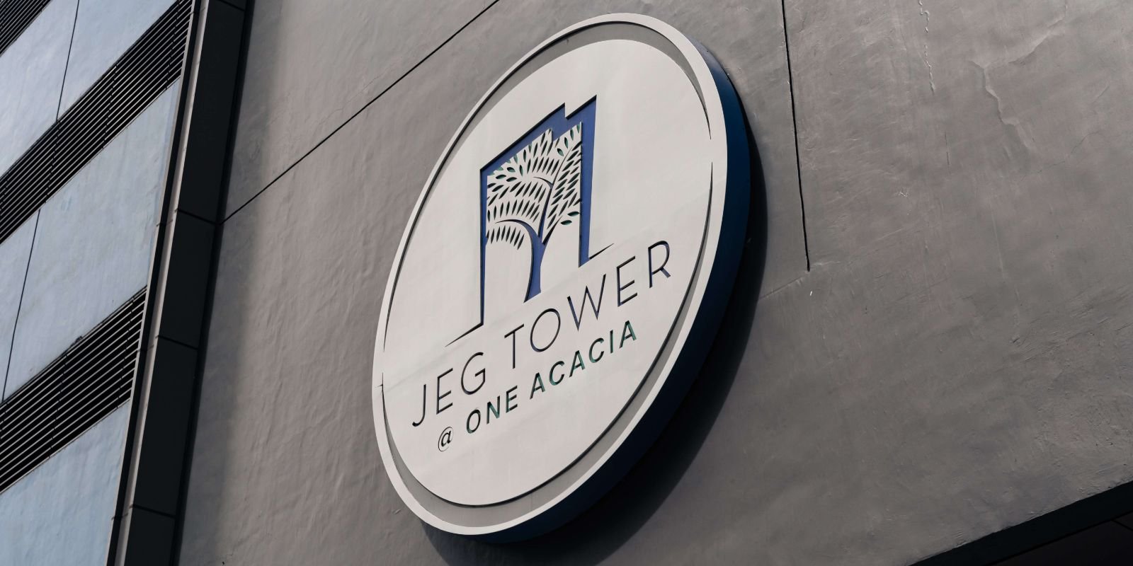 JEG Tower @ One Acacia