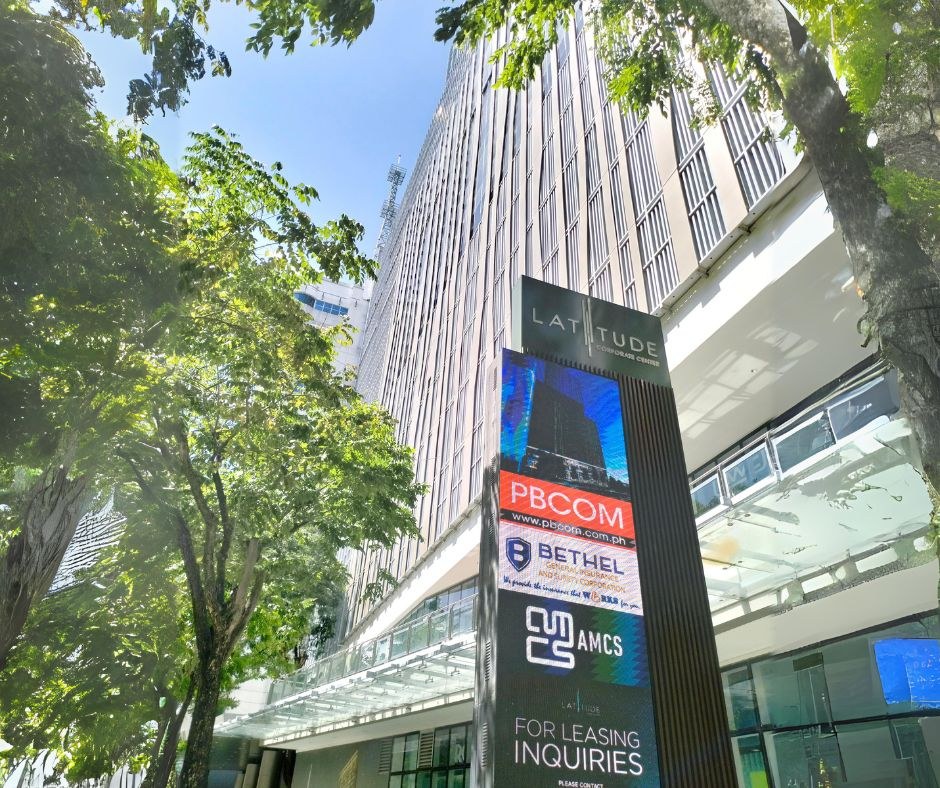 Latitude Corporate Center