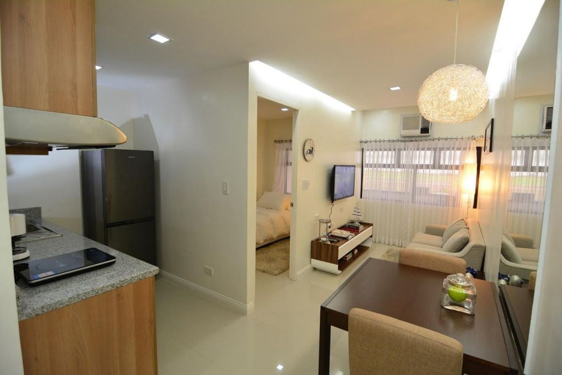 Midpoint Residences