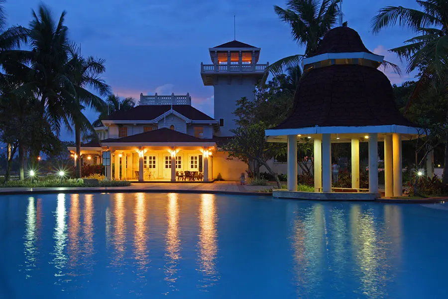 Corona del Mar by Filinvest | Beachfront Community